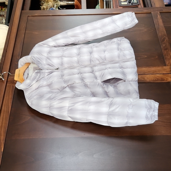 Eddie Bauer Coat - Picture 3 of 11